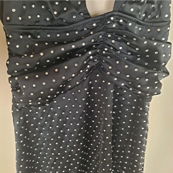NEW Weworewhat ASYMMETRICAL DRESS WITH CRYSTAL STONES Size 2 - Picture 4 of 10